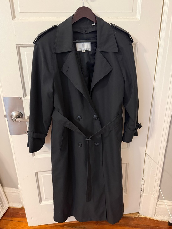 London Fog Jackets & Blazers - Vtg London Fog Black Trench Coat